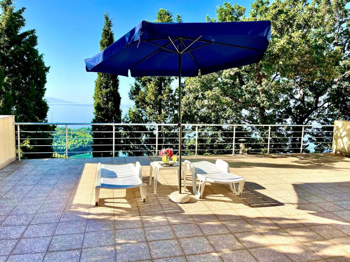 Holiday Home Viko Сутоморе Экстерьер фото